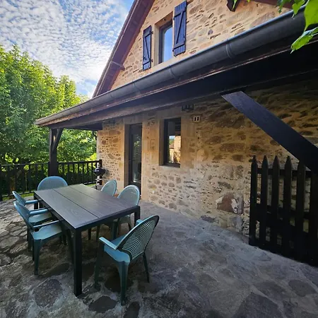 Charmante Maisonette Du Lot Renovee Avec Balneo Feriehus Latouille-Lentillac