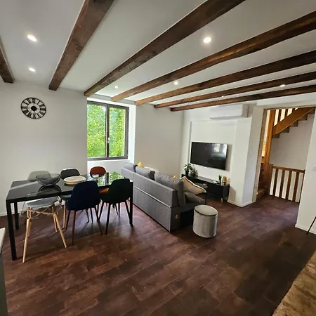 Charmante Maisonette Du Lot Renovee Avec Balneo * Latouille-Lentillac