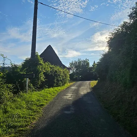 Feriehus Charmante Maisonette Du Lot Renovee Avec Balneo Latouille-Lentillac