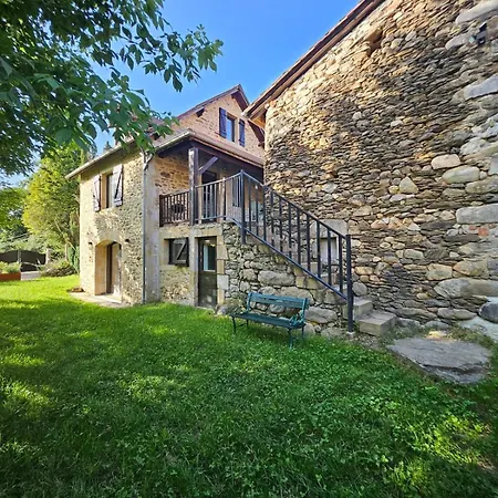 Charmante Maisonette Du Lot Renovee Avec Balneo Vakantiehuis *