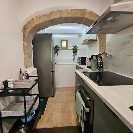 Charmante Maisonette Du Lot Renovee Avec Balneo Дом отдыха Latouille-Lentillac