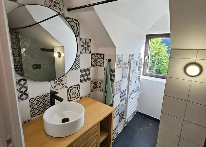 Charmante Maisonette Du Lot Renovee Avec Balneo Latouille-Lentillac